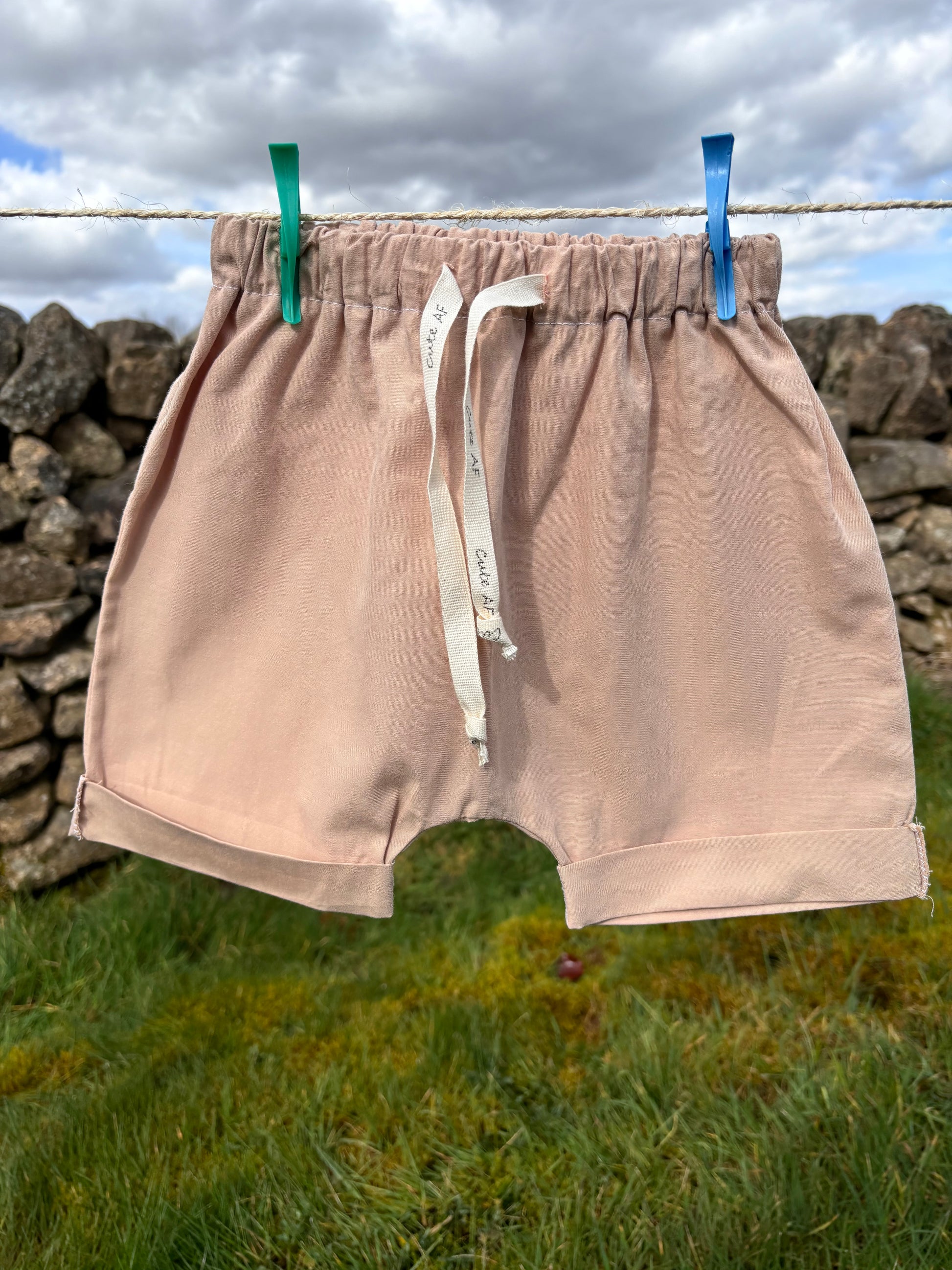 Organic cotton baby shorts beige