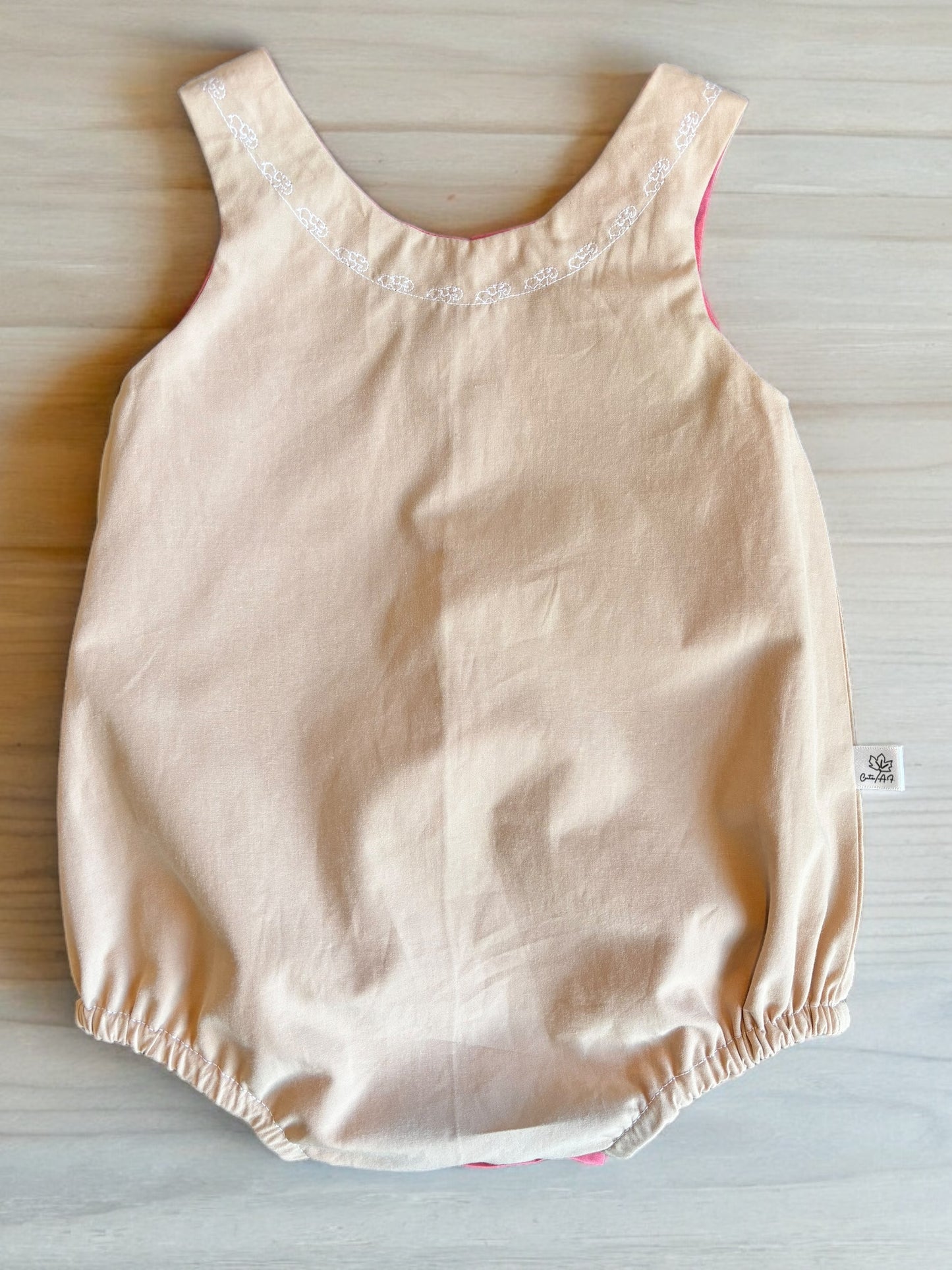 Organic cotton baby romper beige
