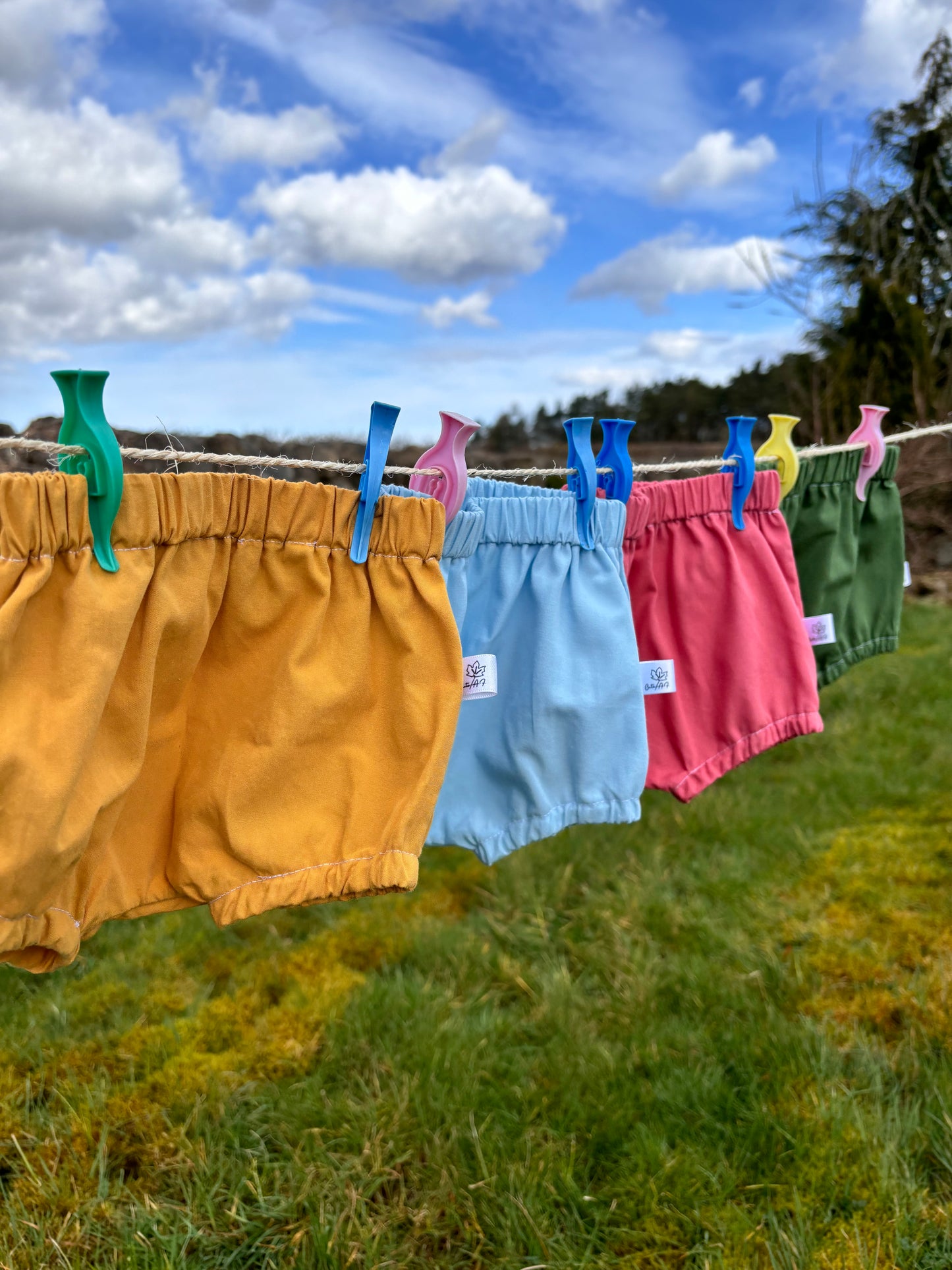 Organic cotton baby bloomers