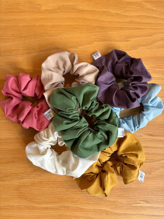 Organic cotton scrunchie